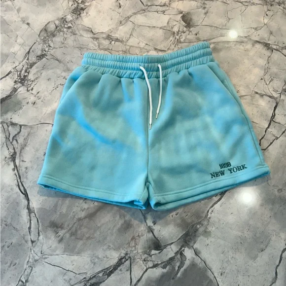 Turquoise Lounge Set 🦋 - Picture 5 of 6